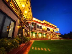 Hongfu Boutique Resort - Image 2