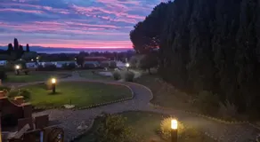 Sunset house - Image 5