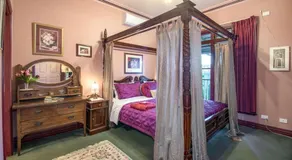 Rustic Refuge Guesthouse - Image 2