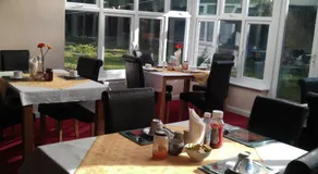Best Inn Hotel - Image 3