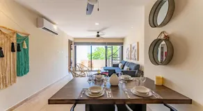 Luxury Apt Gym Jacuzzi WIFI Starlink - Image 4