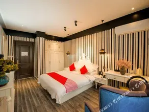 Qing Niao Yi Shu Hotel - Image 2