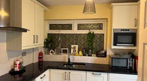 Sunflower villa - Image 3