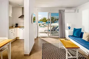 Neptuno Apartments - Image 2