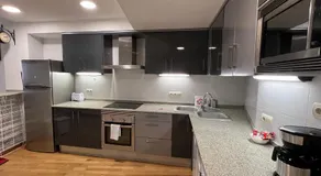 Bright apartment in Maragall - Image 5