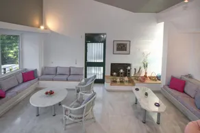 Dream View Villa - Image 2