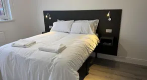 Private rooms for short stays - Image 3