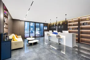 Wanduo Cinema Hotel (Luoyang Normal University Yibin Campus Branch) - Image 3