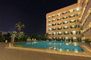 Harmoni Hotel Batam - Image 2