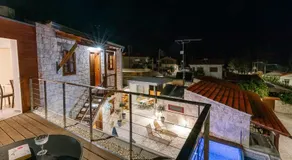 Stonehouse with private swimming pool - Image 5
