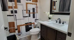 Spacious 2-Bedroom, One and a Half Bath Home in Pico-Robertson Near Beverly Hills and Cedars-Sinai - Image 2