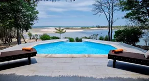 Antsanitia Resort - Image 2