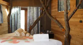 One room - Image 2