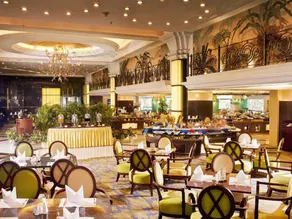 Huafang Jinling International Hotel Zhangjiagang - Image 3