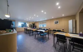 H Avenue Ulsan Samsan Branch - Image 4