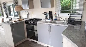 Hillside retreat - 2 bedrooms sleeps 5 - Image 3