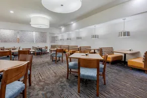 Holiday Inn Elmira-Riverview - Image 3