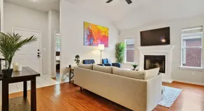 Cozy Getaway, Minutes from Austin! - Image 3
