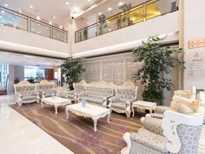 Xinjiang Plaza Jiabin Building - Image 3