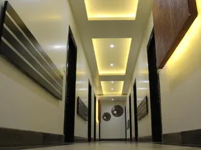 Hotel The Marque Mathura - Image 4