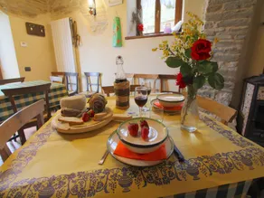 Farmhouse in Marche with Pool and Views - Image 4