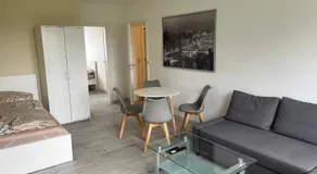 Monteur-Pension N2 - Image 2
