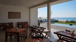 Bungalow By The Beach - Image 2
