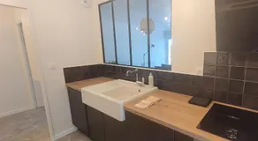 Bel appartement contemporain proche des commodités - Image 3