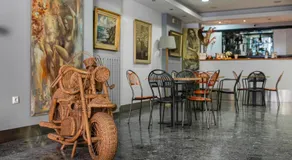 Diros Hotel - Image 5