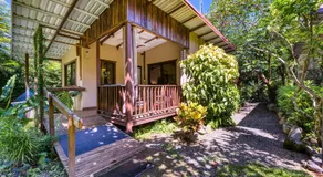 Bamboo River House and Hotel - Image 3