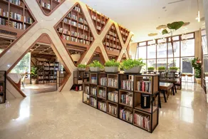 HE TI Hotel - Image 2