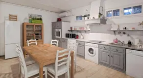 Charmant T3 dans un mas provençal proche Avignon - Image 3