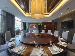 Junhe International Hotel - Image 4