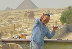 Seven Pyramids View Inn - Rooftop Breakfast - Image 3