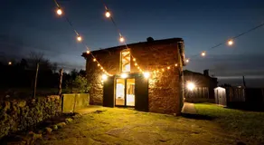 Casa de piedra en naturaleza ideal para relajarse aventura o trabajar - Image 3