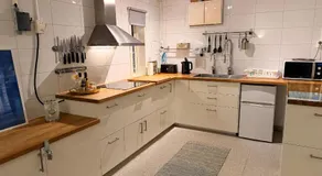 Northern Lights Apartment for Independent Stay - Image 4