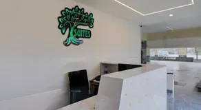 Hotel Tree Suites Next Airport Inn - Image 5