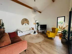 Beautiful Villa avec Piscine Au Calme! - Image 2