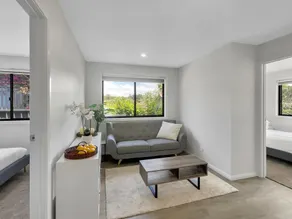 Spacious 4-Bed House Near Batemans Bay Centre - Image 2