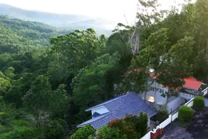 Yercaud Bungalow Stay - Image 5
