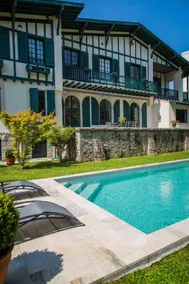 Maison Cuevas - Image 4