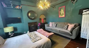 Comfortable Room or Whole House - 4BR 1BATH 1TOILET at Suffolk Pink House, Newmarket - Image 2
