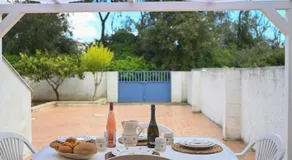Lupino House - Image 2