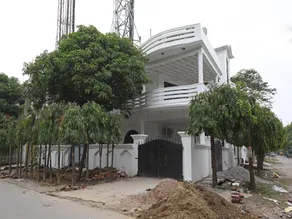 Hotel O Greenview Near Munshi Pulia Metro Station - Image 5