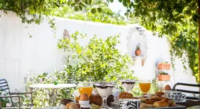 Seranides Boutique Hotel - Image 4