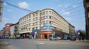 Premium Hostel - Image 5