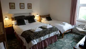 Cavell House Bed and Breakfast - Image 4