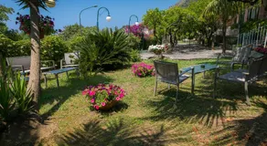 Hotel Villa Degli Aranci - Image 5