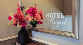 Hotel Royal - Image 2