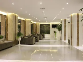 International Hotel - Image 3